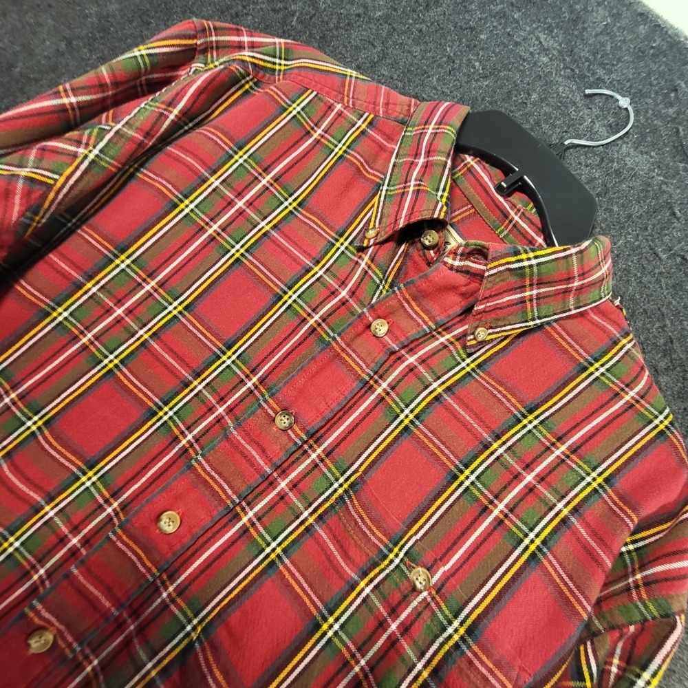 Woolrich Mens Large Red Plaid Flannel Button Down Shirt Rugged Outdoor Cotton